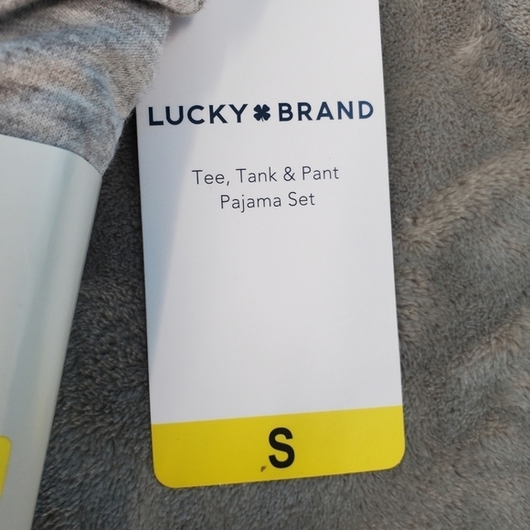 NWT Lucky Brand 3-piece pajama set small - Picture 2 of 9